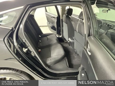 Used 2016 Honda Civic EX image 16