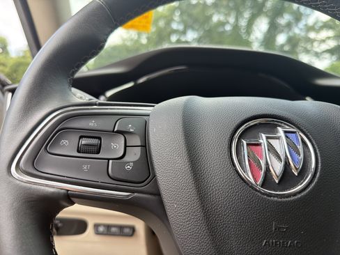 Certified 2023 Buick Envision Avenir FWD image 29