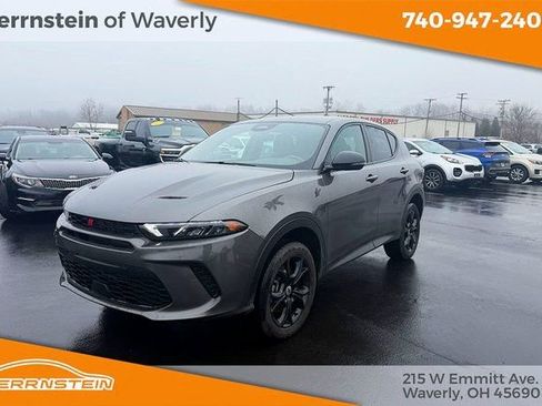 Used 2024 Dodge Hornet GT w/ GT Blacktop Package image 3