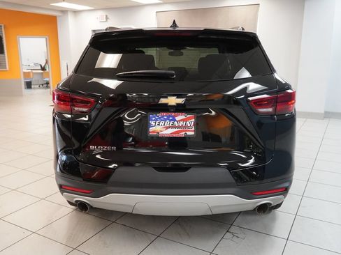 Used 2024 Chevrolet Blazer LT w/ Convenience Package FWD image 8