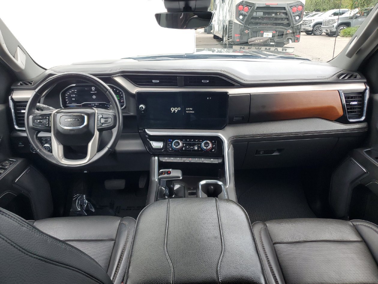 Used 2023 GMC Sierra 1500 Denali w/ Denali Reserve Package AWD/4WD image 12