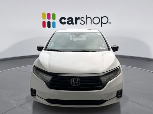 Used 2024 Honda Odyssey Sport image 8