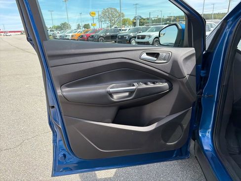 Used 2019 Ford Escape SE AWD/4WD image 13