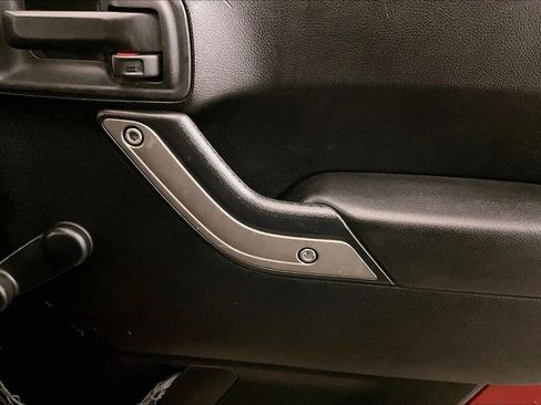 Used 2012 Jeep Wrangler Sport image 24