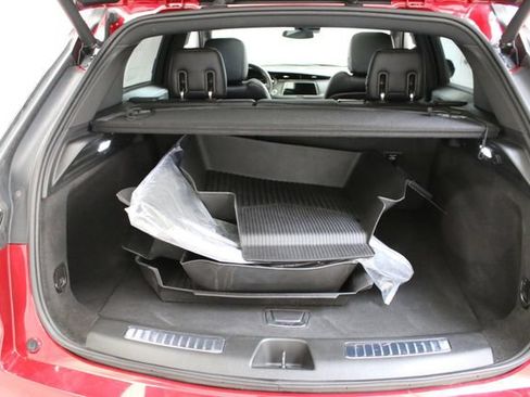 Used 2023 Cadillac XT4 Sport w/ Cold Weather Package AWD/4WD image 31