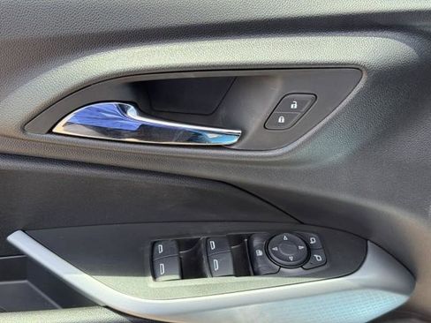 New 2026 Chevrolet Trax RS w/ Driver Confidence Package FWD image 18