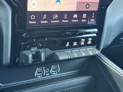 New 2026 RAM 2500 Big Horn AWD/4WD image 19