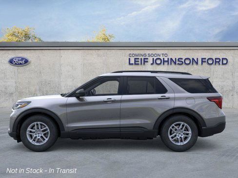 New 2026 Ford Explorer Active image 3
