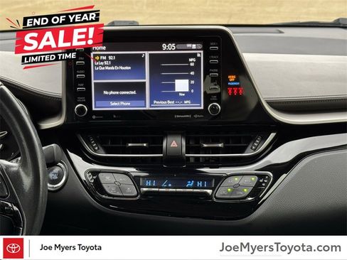 Used 2022 Toyota C-HR Limited image 18