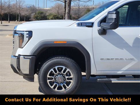 New 2026 GMC Sierra 2500 SLE image 5