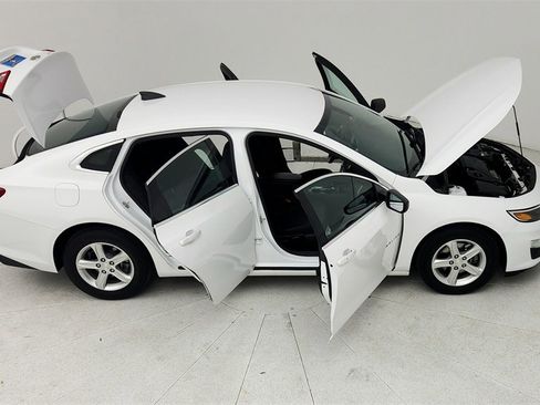 Certified 2019 Chevrolet Malibu LS image 42