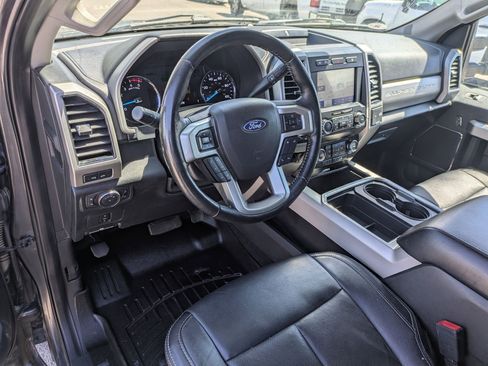 Used 2020 Ford F350 Lariat AWD/4WD image 14