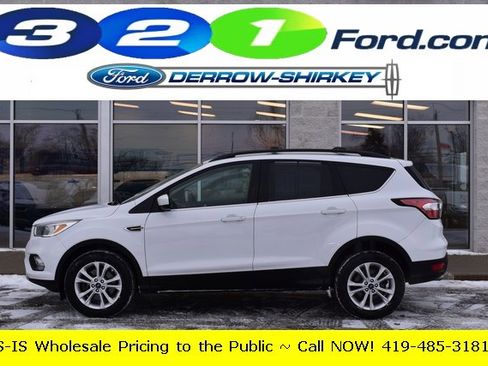 Used 2018 Ford Escape SE image 2