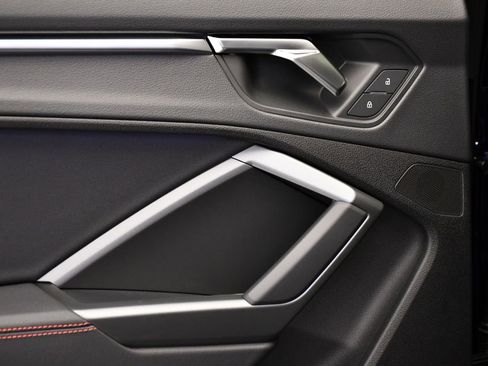 New 2025 Audi Q3 2.0T Premium Plus image 42
