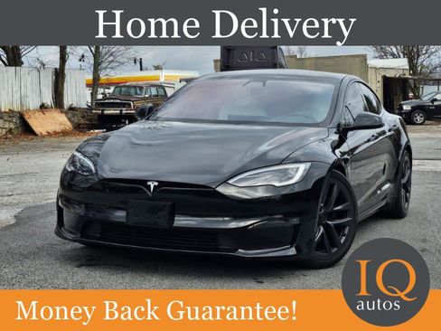 Used 2022 Tesla Model S Plaid image 1
