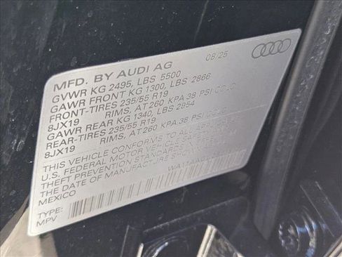 Used 2025 Audi Q5 Premium w/ Convenience Package AWD/4WD image 25