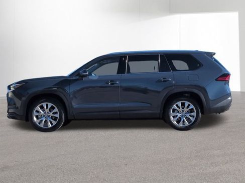 Certified 2026 Toyota Grand Highlander Limited image 9