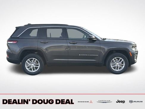 New 2026 Jeep Grand Cherokee Laredo AWD/4WD image 6