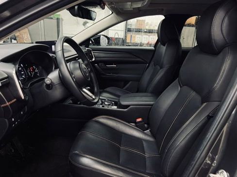 Used 2025 MAZDA CX-50 AWD 2.5 S w/ Premium Plus Pkg image 17