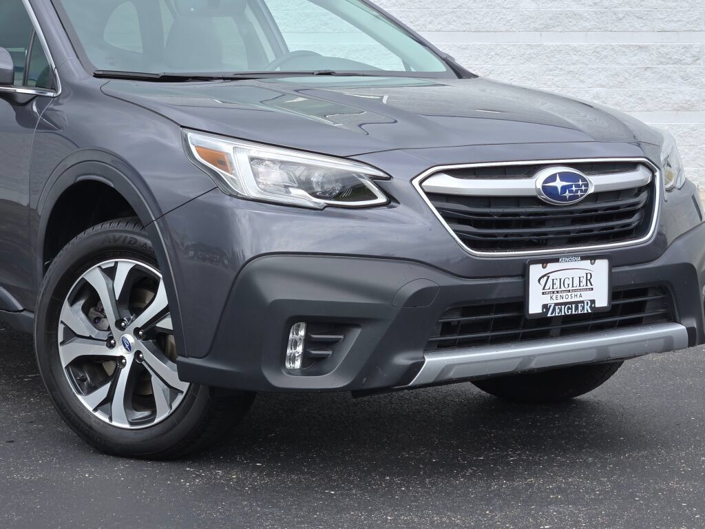 Used 2020 Subaru Outback Limited AWD/4WD image 2