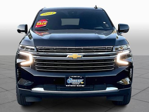 Used 2023 Chevrolet Suburban LT image 3