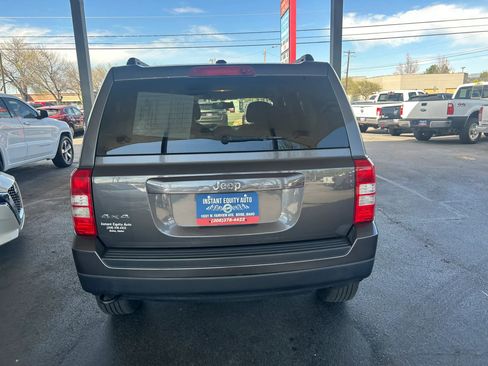 Used 2016 Jeep Patriot Sport w/ Power Value Group AWD/4WD image 7