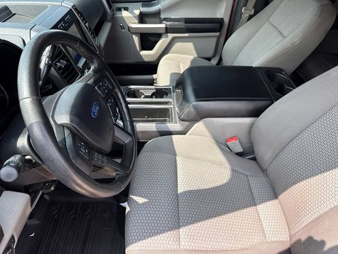 Used 2020 Ford F150 XLT w/ Equipment Group 302A Luxury AWD/4WD image 18
