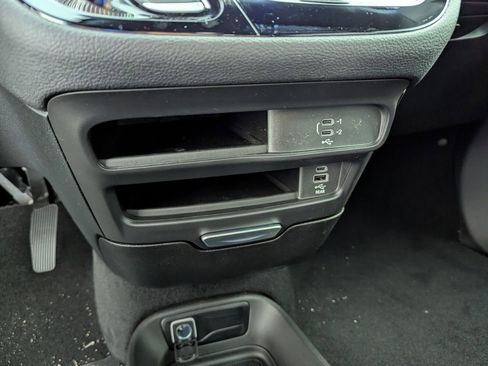 New 2026 Chrysler Pacifica Select image 25