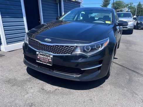 Used 2016 Kia Optima EX FWD image 2