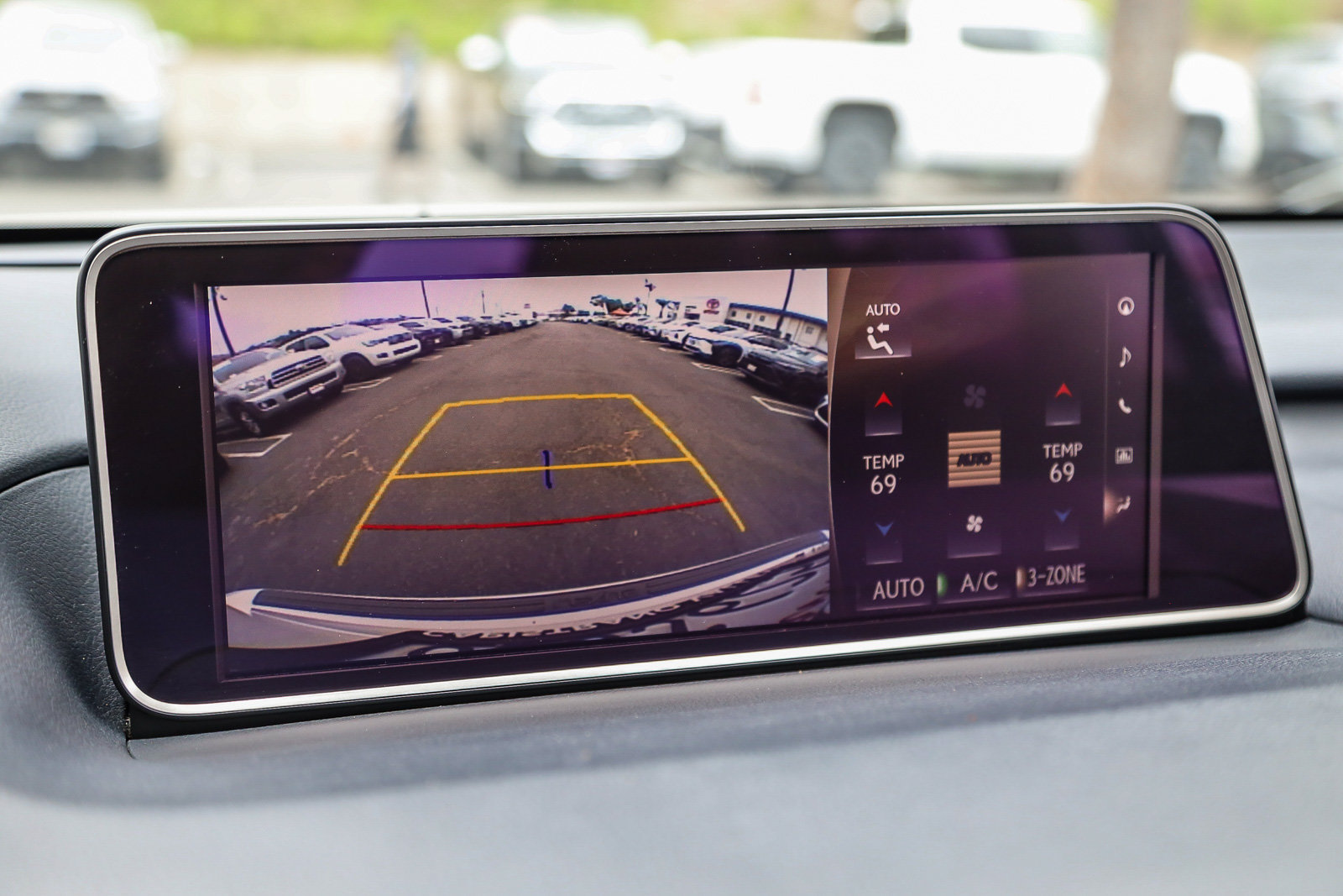 Used 2019 Lexus RX 350L FWD image 23