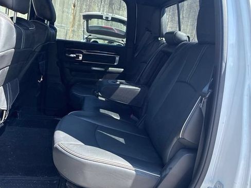 Used 2016 RAM 1500 Limited AWD/4WD image 6