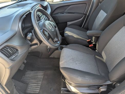 Used 2022 RAM ProMaster City Tradesman w/ Window Group 05 FWD image 10