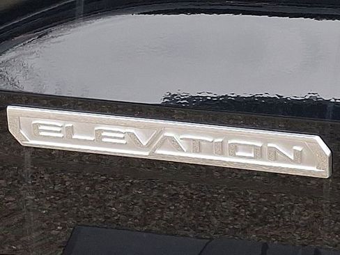 New 2026 GMC Canyon Elevation w/ Convenience Package image 22