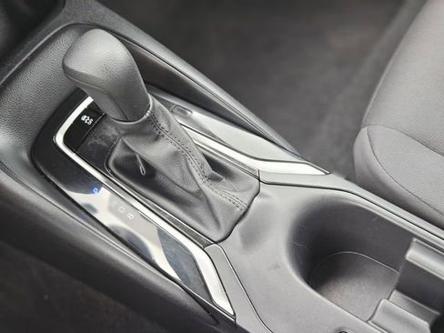 Used 2023 Toyota Corolla LE image 23