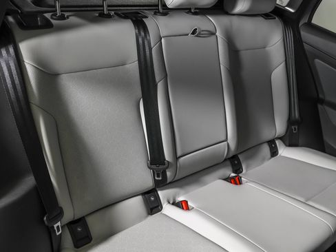 Certified 2022 Volkswagen ID.4 Pro S RWD image 43