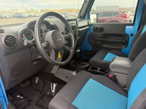 Used 2010 Jeep Wrangler Sport AWD/4WD image 2
