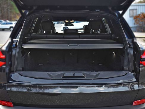 Used 2026 BMW X5 xDrive40i image 9