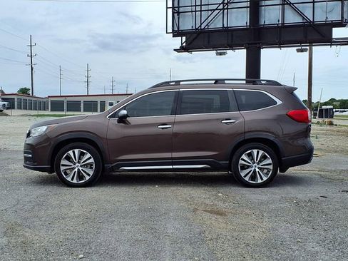 Used 2021 Subaru Ascent Touring w/ Popular Package #2 AWD/4WD image 18