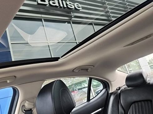 Used 2022 Genesis G70 2.0T w/ Prestige Package AWD/4WD image 29