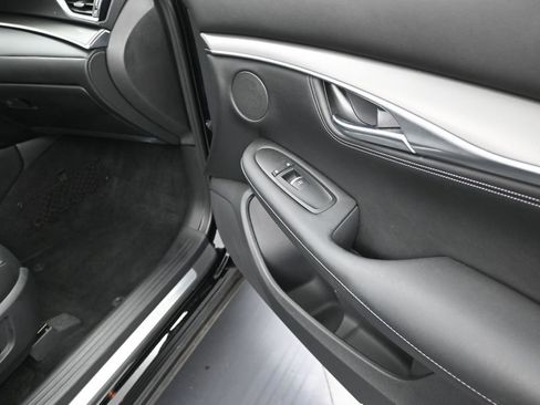 Used 2023 INFINITI QX55 Luxe w/ Cargo Package image 23