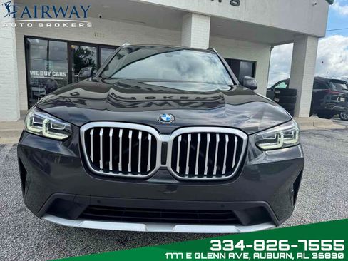 Used 2024 BMW X3 sDrive30i image 3