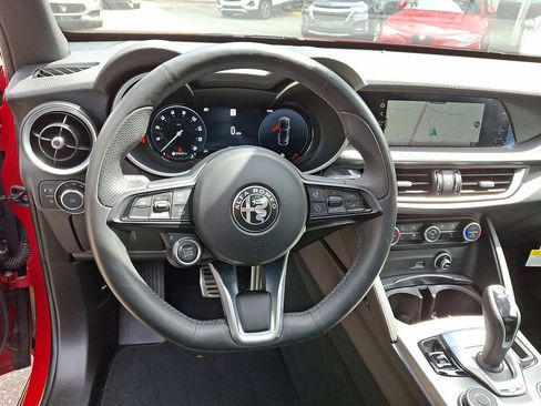 New 2024 Alfa Romeo Stelvio Ti image 17