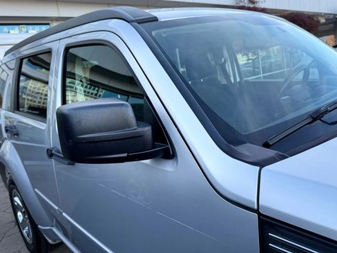 Used 2011 Dodge Nitro SXT image 41