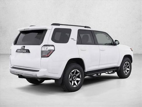 Used 2019 Toyota 4Runner TRD Off-Road Premium AWD/4WD image 7
