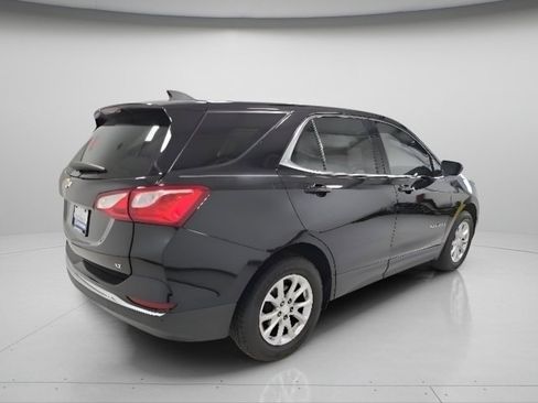 Used 2020 Chevrolet Equinox LT FWD image 11