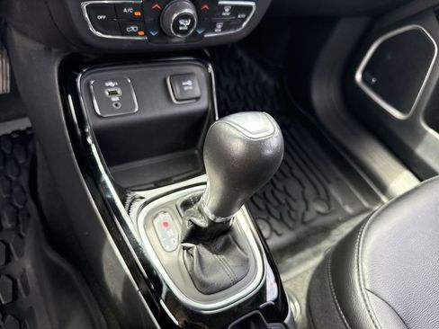 Used 2021 Jeep Compass Latitude w/ Sun and Sound Group FWD image 22