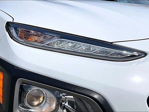 Used 2018 Hyundai Kona SEL w/ SEL Tech Package 02 image 29