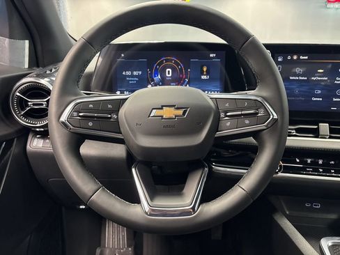 New 2026 Chevrolet Equinox LT FWD image 34