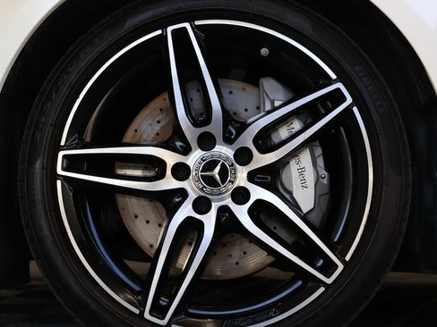 Used 2020 Mercedes-Benz E 350 Sedan image 10