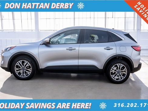 Used 2022 Ford Escape SEL image 2